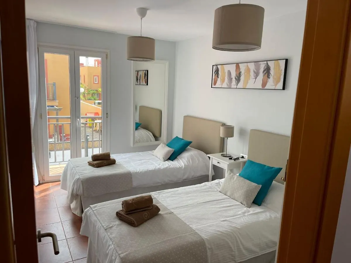 VILLA MARIE Agradable y tranquila MAISON con piscina Corralejo 0*,  España